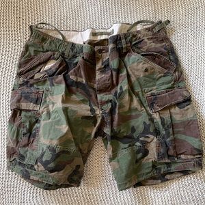 POLO MEN'S CAMO SHORTS 🐴🐸